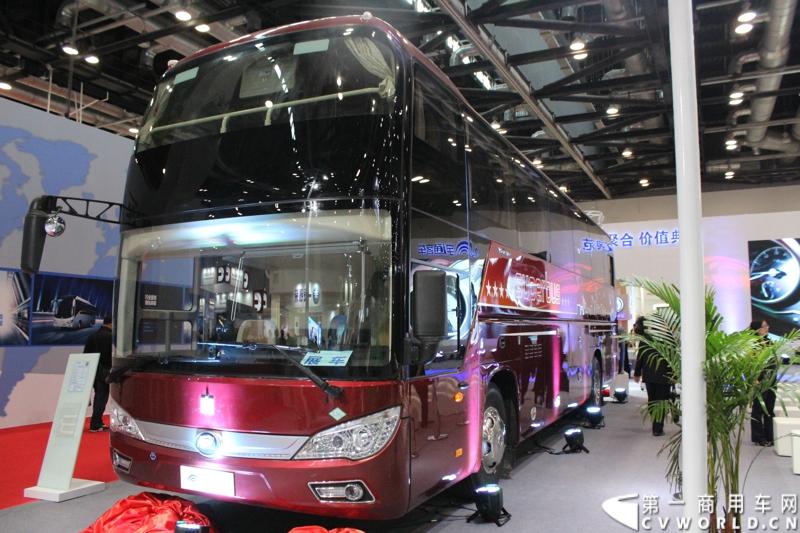 e7纯电动首发 宇通五款客车亮相道路运输展
