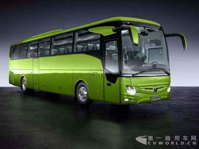 与众不同才是最完美的——奔驰发布新Tourismo巴士2.jpg
