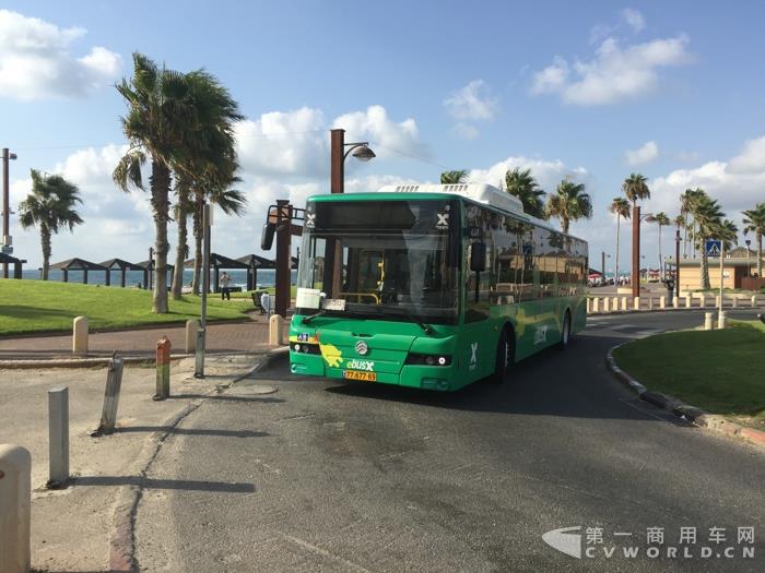 1 以色列首条纯电公交线路上线运营.jpg