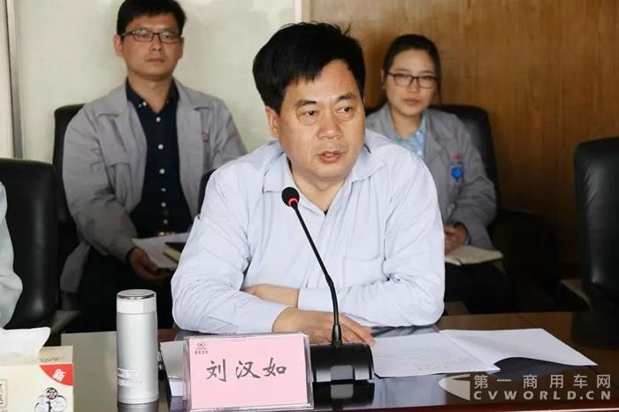 华菱公司“满足国五排放的柴油发动机研发项目” 顺利通过验收1.jpg 华菱公司“满足国五排放的柴油发动机研发项目” 顺利通过验收1.jpg