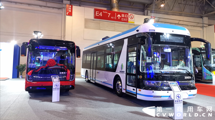 北方客车7.png