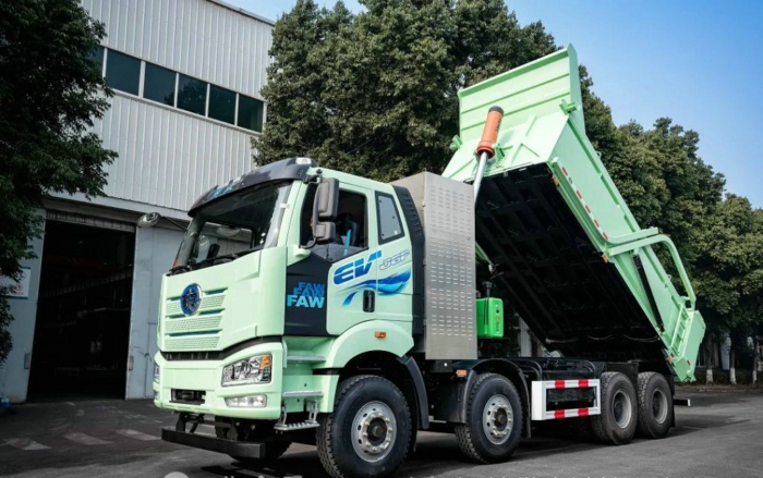 解放J6P 纯电动自卸车4.jpg