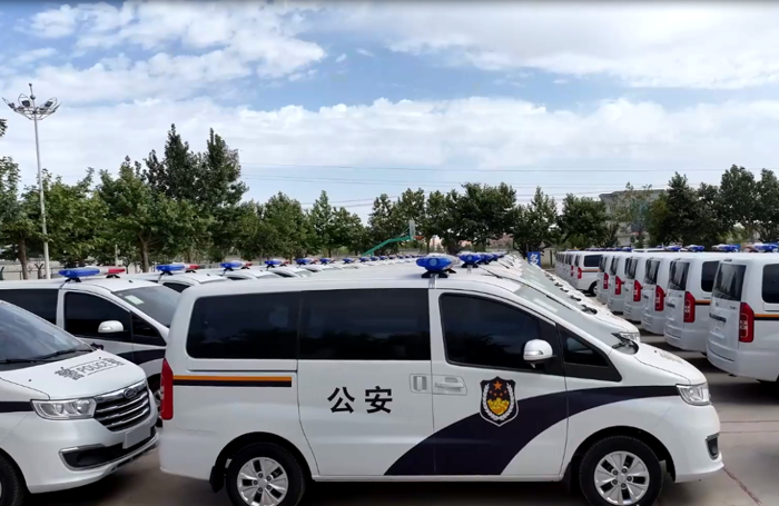 84台江淮瑞风警车“入列” 交付皮山县公安局2.png