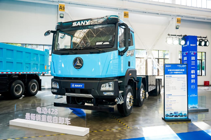 三一工车2025款新品发布会圆满举行6.png