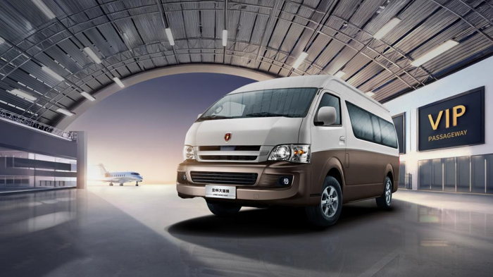 金杯品牌日焕新启幕 五款新车7.69万元起重磅出击4.png