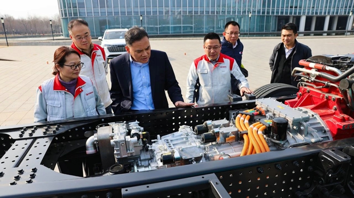 长城商用车与康明斯共同开启混动重卡新时代3.jpg