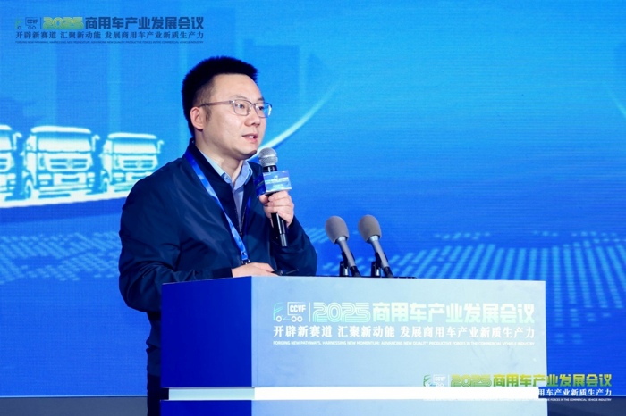 王玉刚：智能网联环境HMI信息优化与驾驶模拟测试.png