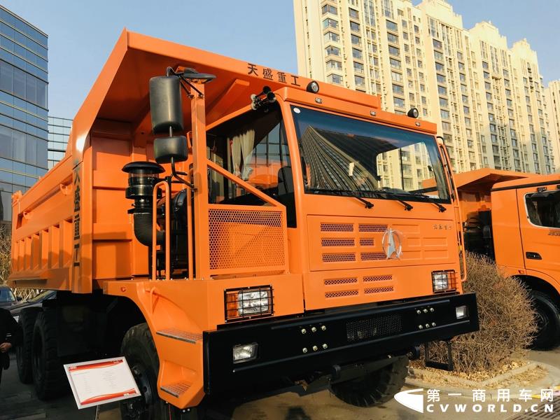 北奔自卸车