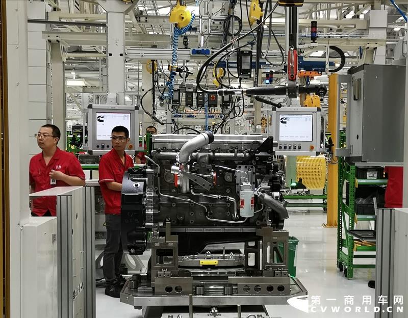 东风康明斯生产线