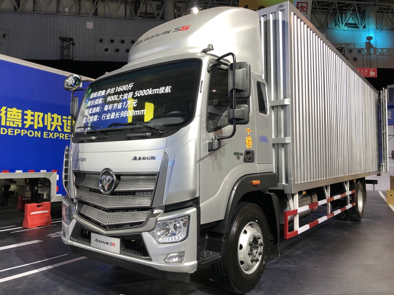 福田欧马可S5，900L大油箱，5000km续航，货箱行业最长9800mm