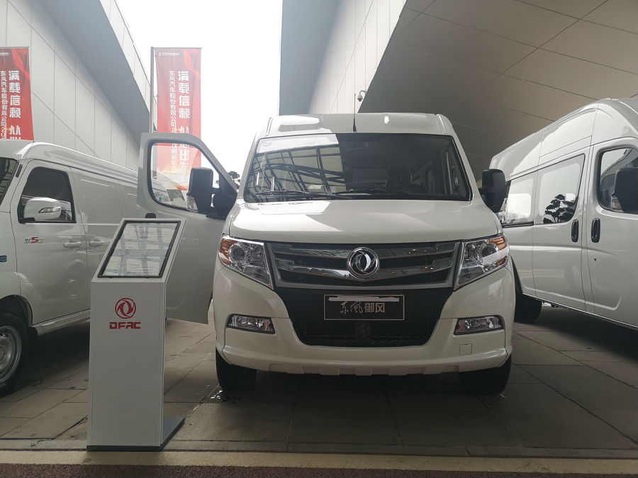东风御风V9（国六）