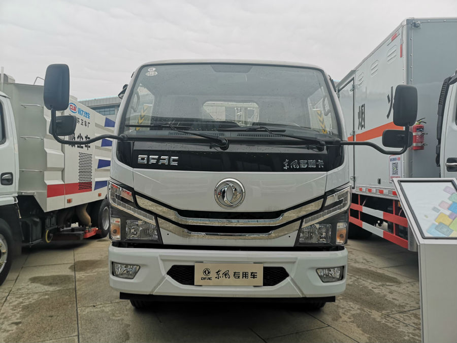 东风清障车