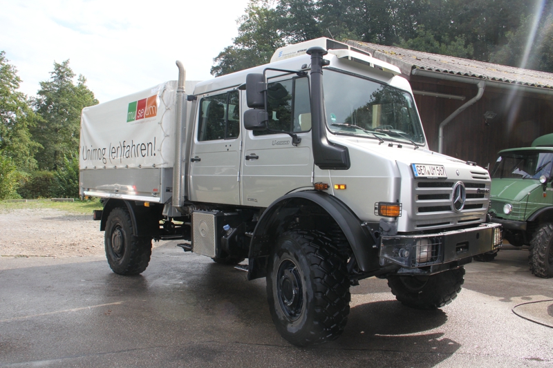 乌尼莫克U4000