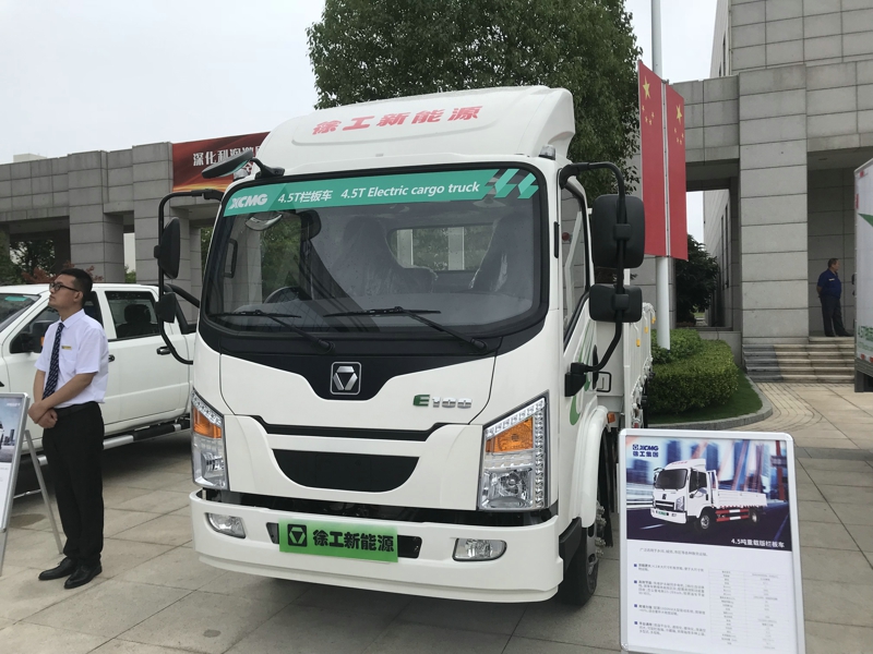 徐工E100 4.5T栏板车